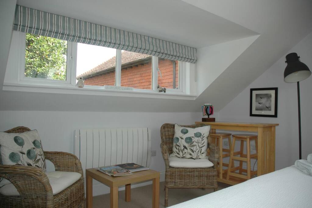 Cowslip Barn Annexe, Countryside Stay Near شيشستر المظهر الخارجي الصورة