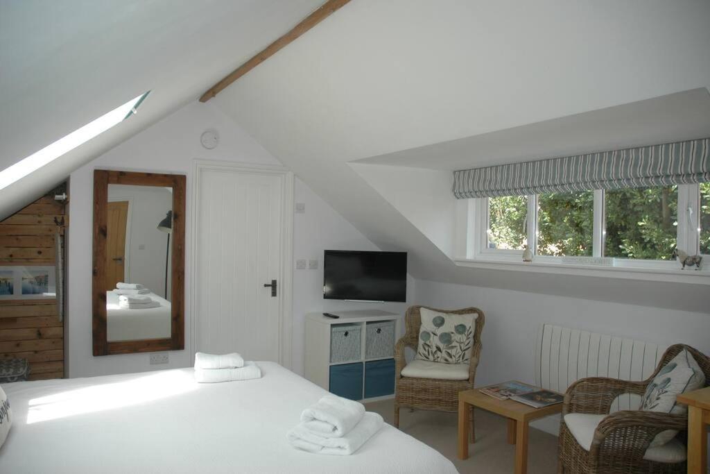 Cowslip Barn Annexe, Countryside Stay Near شيشستر المظهر الخارجي الصورة