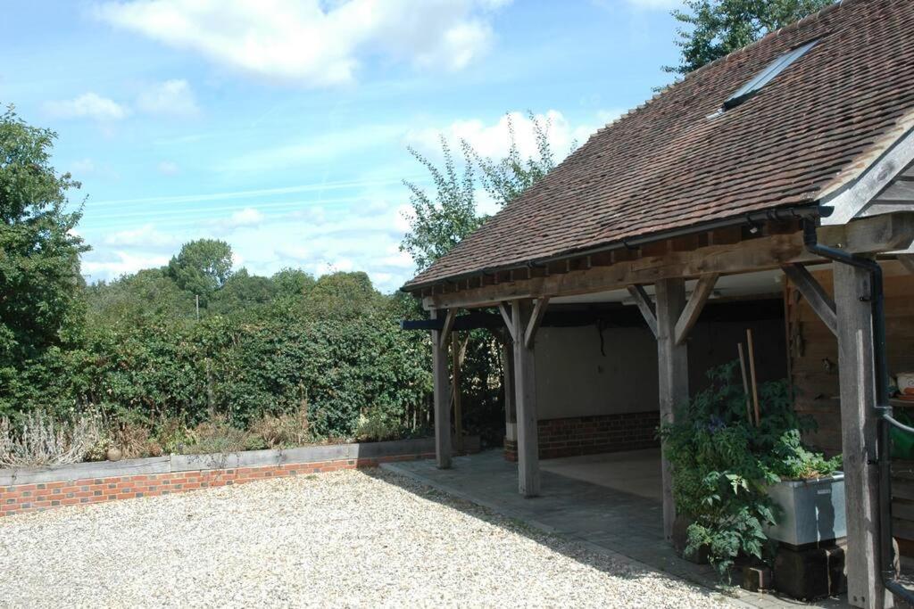 Cowslip Barn Annexe, Countryside Stay Near شيشستر المظهر الخارجي الصورة